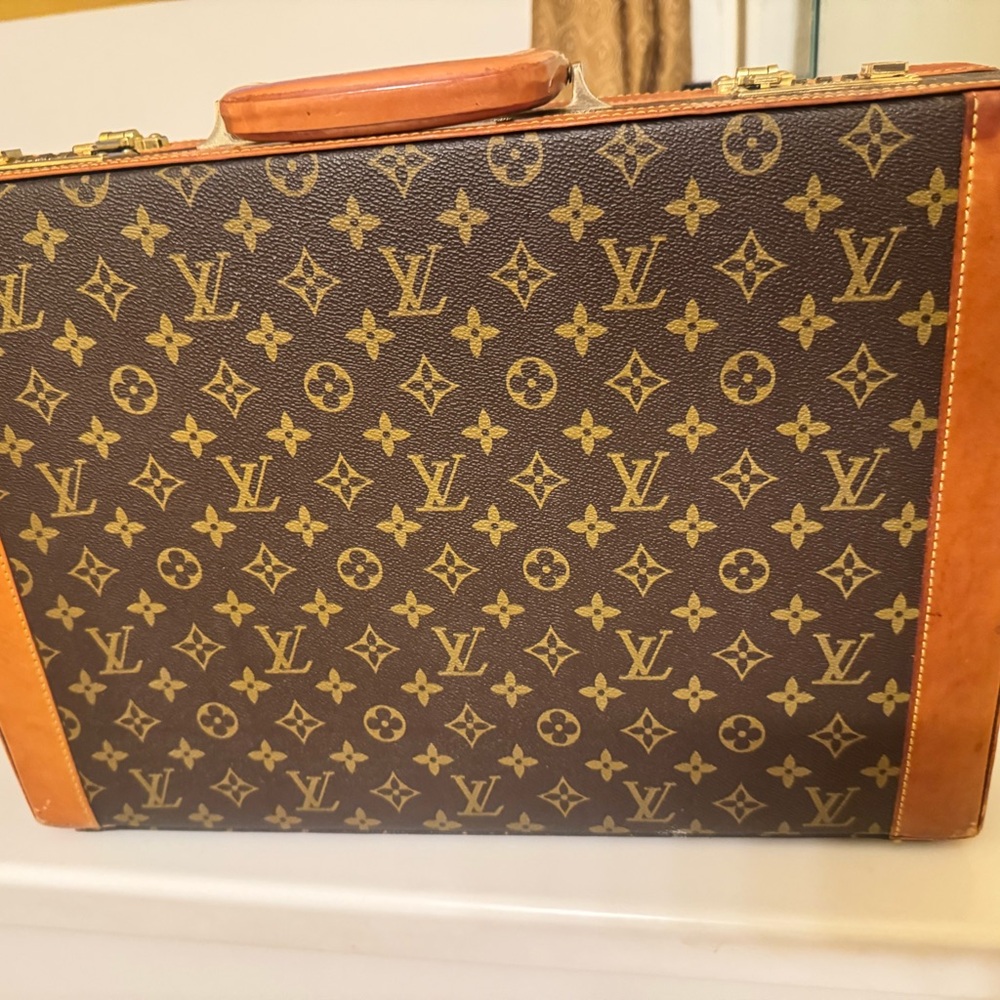 Louis Vuitton Brown and Tan Monogram Briefcase